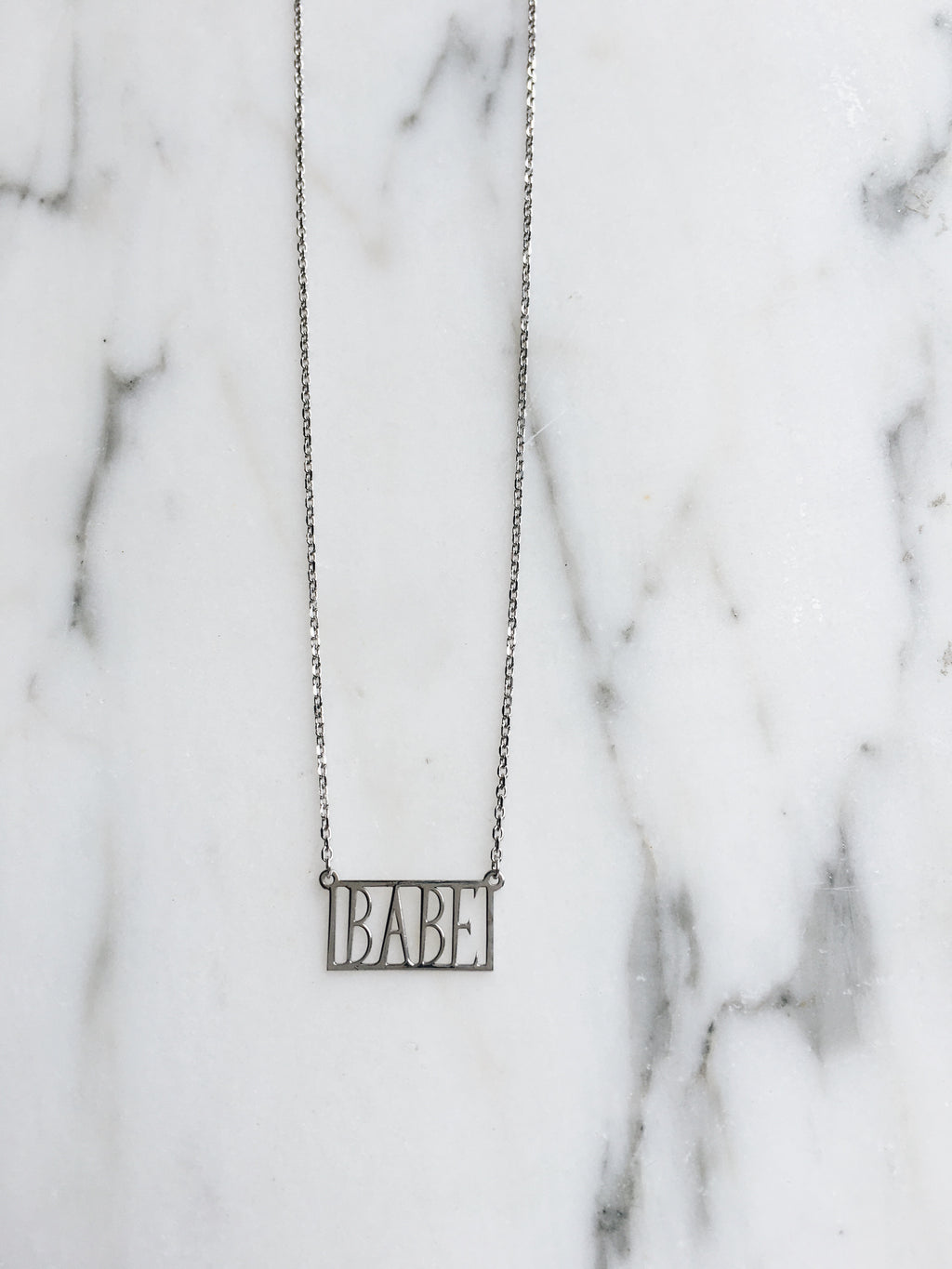 BABE NECKLACE