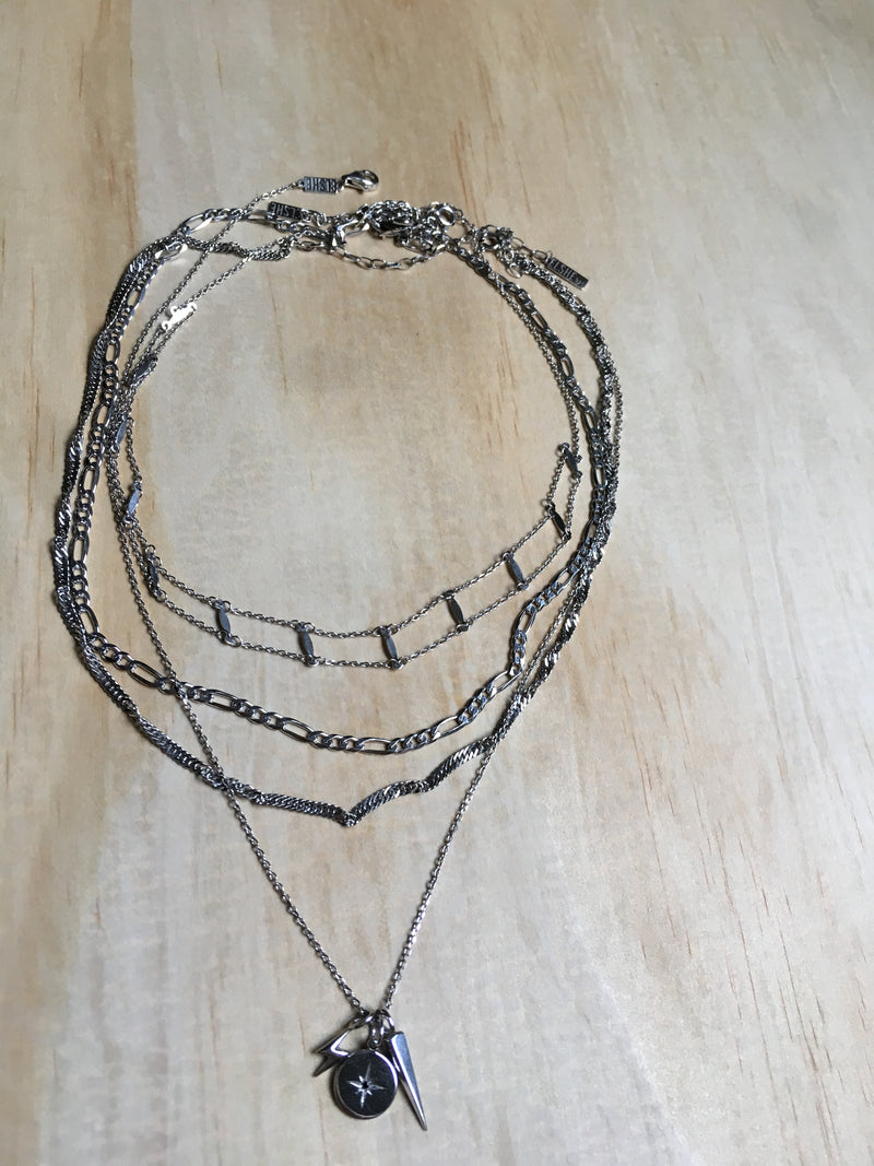 MINI SPIKE CHARM